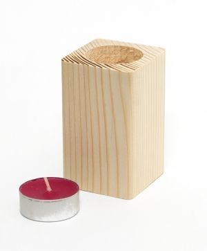 Wooden candleholder 9х5,5х5,5см - 1585