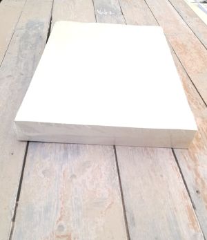 Cardboard  for cards White embossed leather type: 300 gsm: A4 100 l / pack